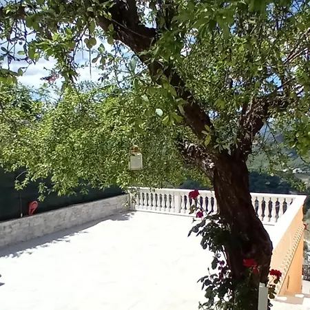 Regina Claudia Casa Vacanza Garaguso